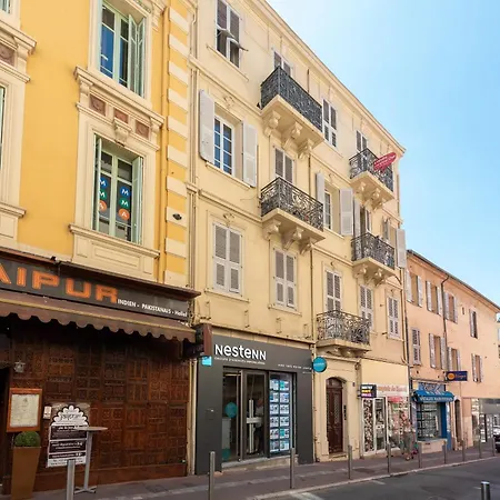 Apartamento Le Retro Avec Mezzanine, Position Exceptionnelle Et Strategique En Plein Centre