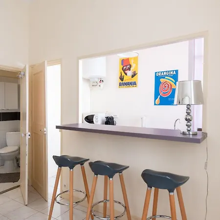Apartamento Le Retro Avec Mezzanine, Position Exceptionnelle Et Strategique En Plein Centre *